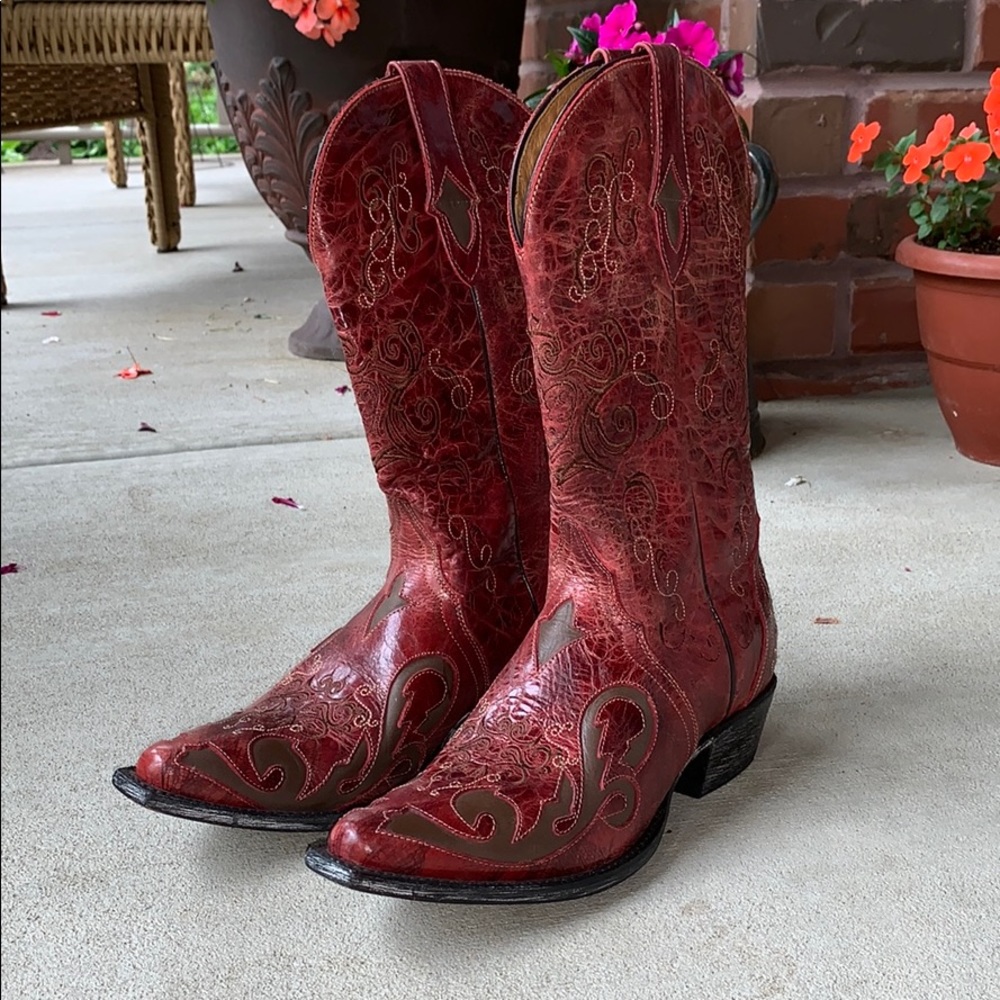 One of a kind cowboy/girl boots !